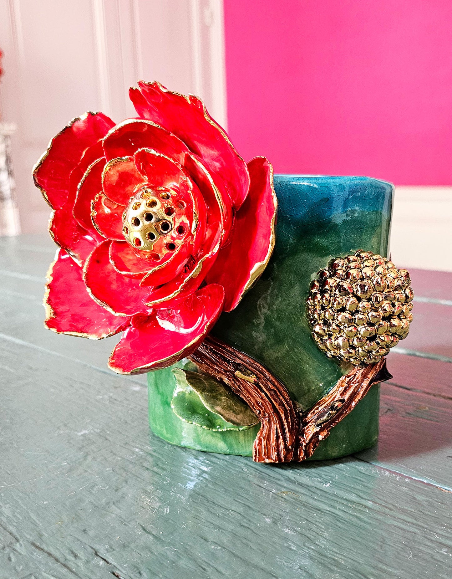 Enamelled earthenware vase gilded with fine 22-carat gold